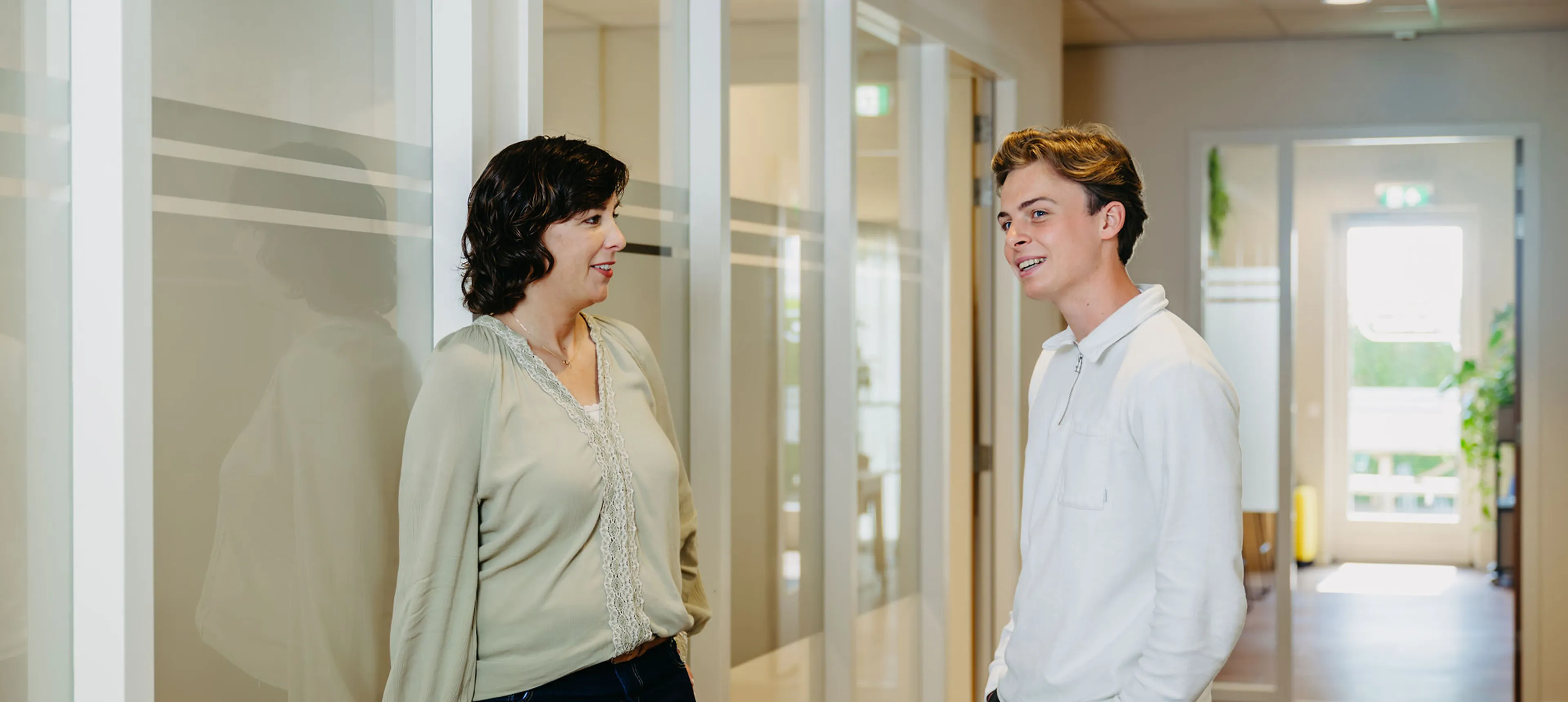 vanvelzen accountants en adviseurs header 7