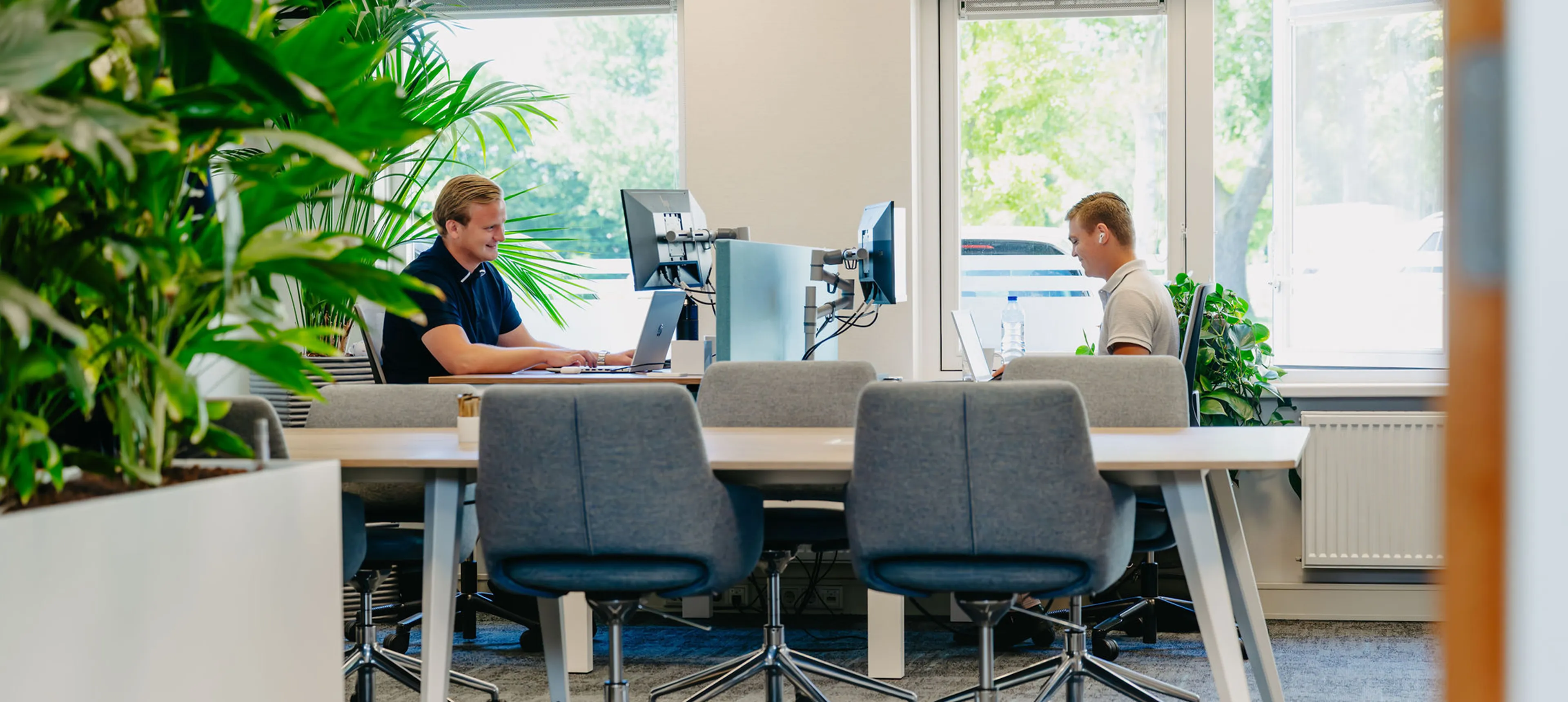 van velzen advocaten en adviseurs banner home 8